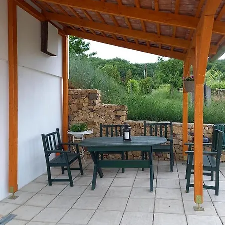 Kisbalazs Vendeghaz Apartment Szentantalfa